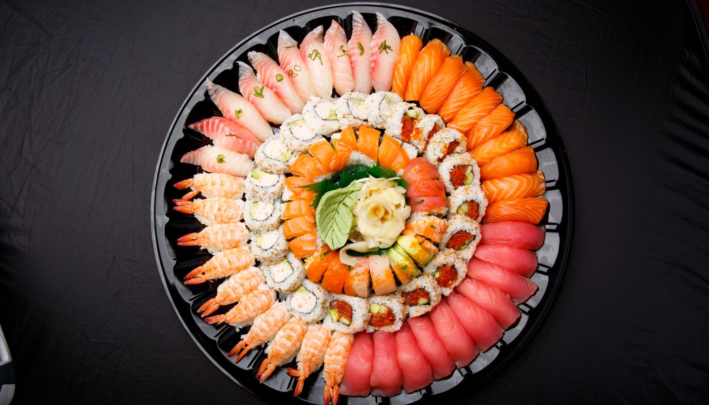 40 / 40 SUSHI TRAY.