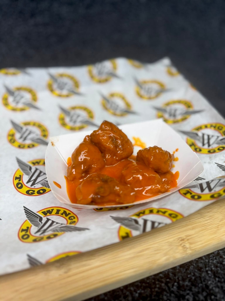 5 Boneless Buffalo Wings.