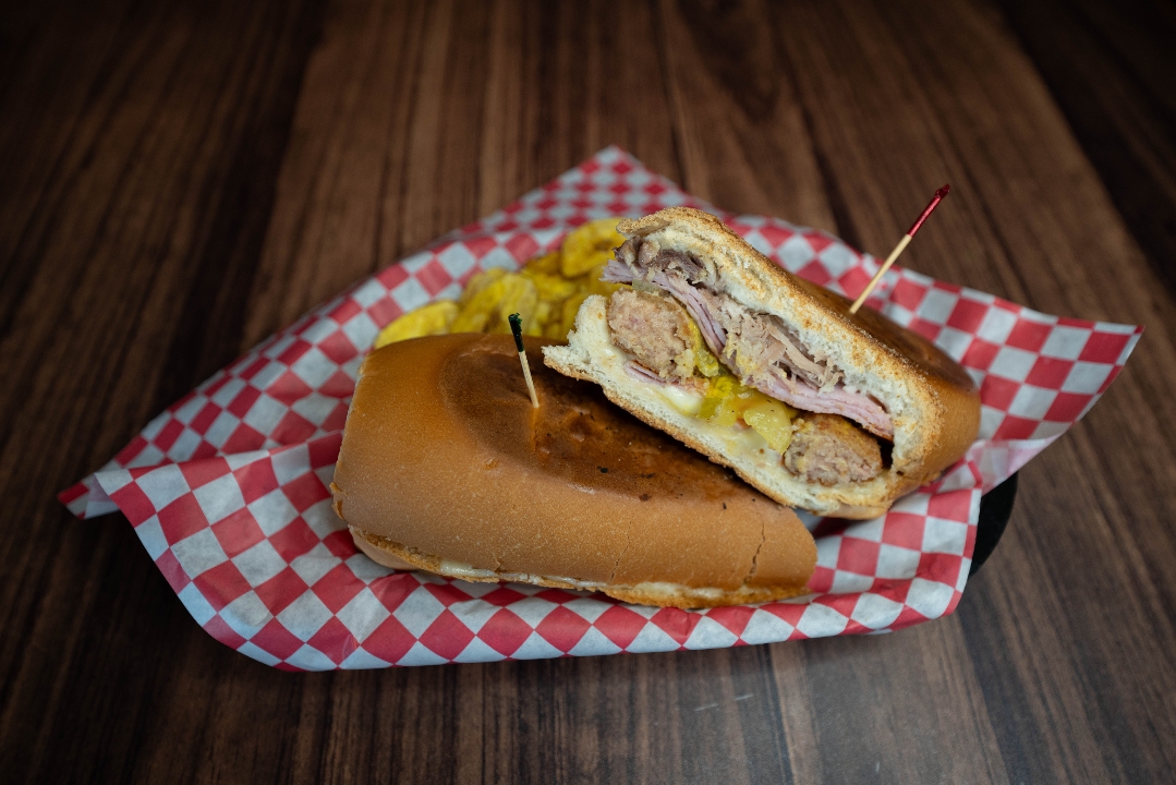 Croqueta Preparada Sandwich.
