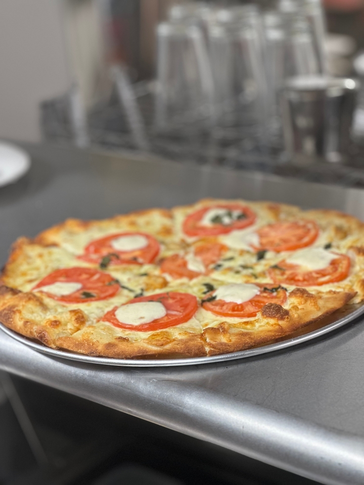 Margherita Pizza.
