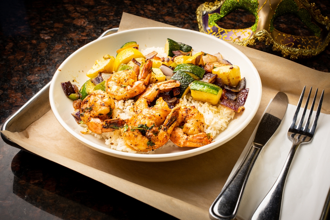 Veggie Bowl with Chicken.