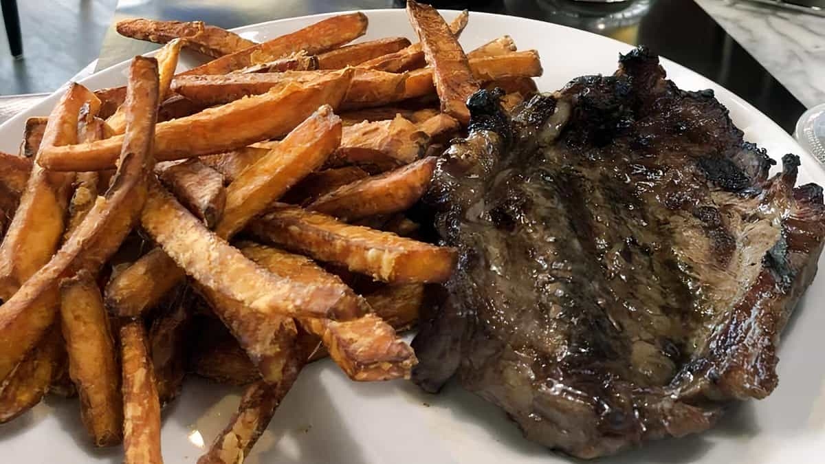 Rib Eye Steak w/ Bone.