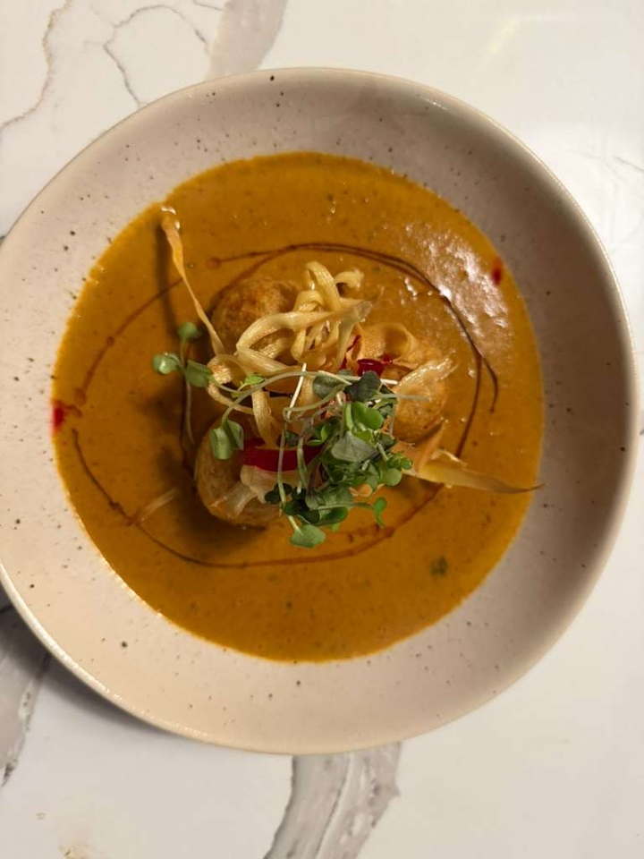 Veg Maratha (v, n, d).