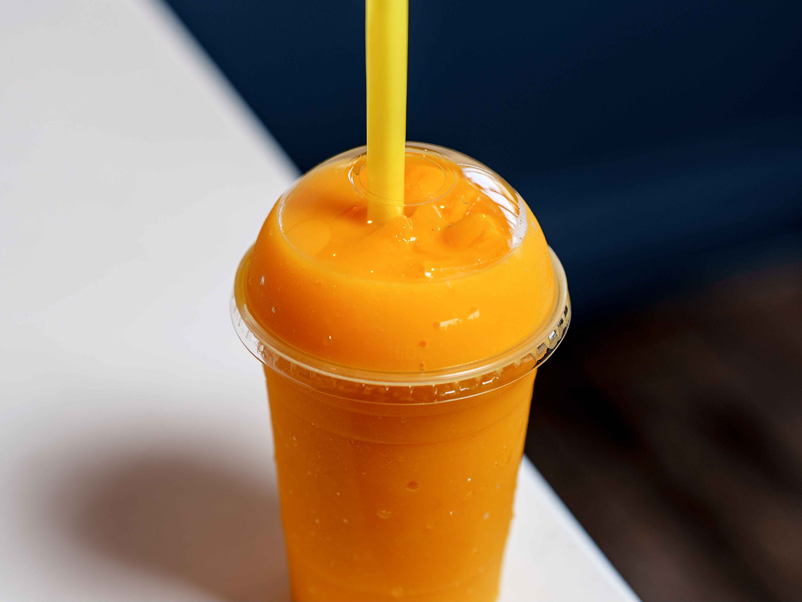 Mango Juice / عصير مانجو.