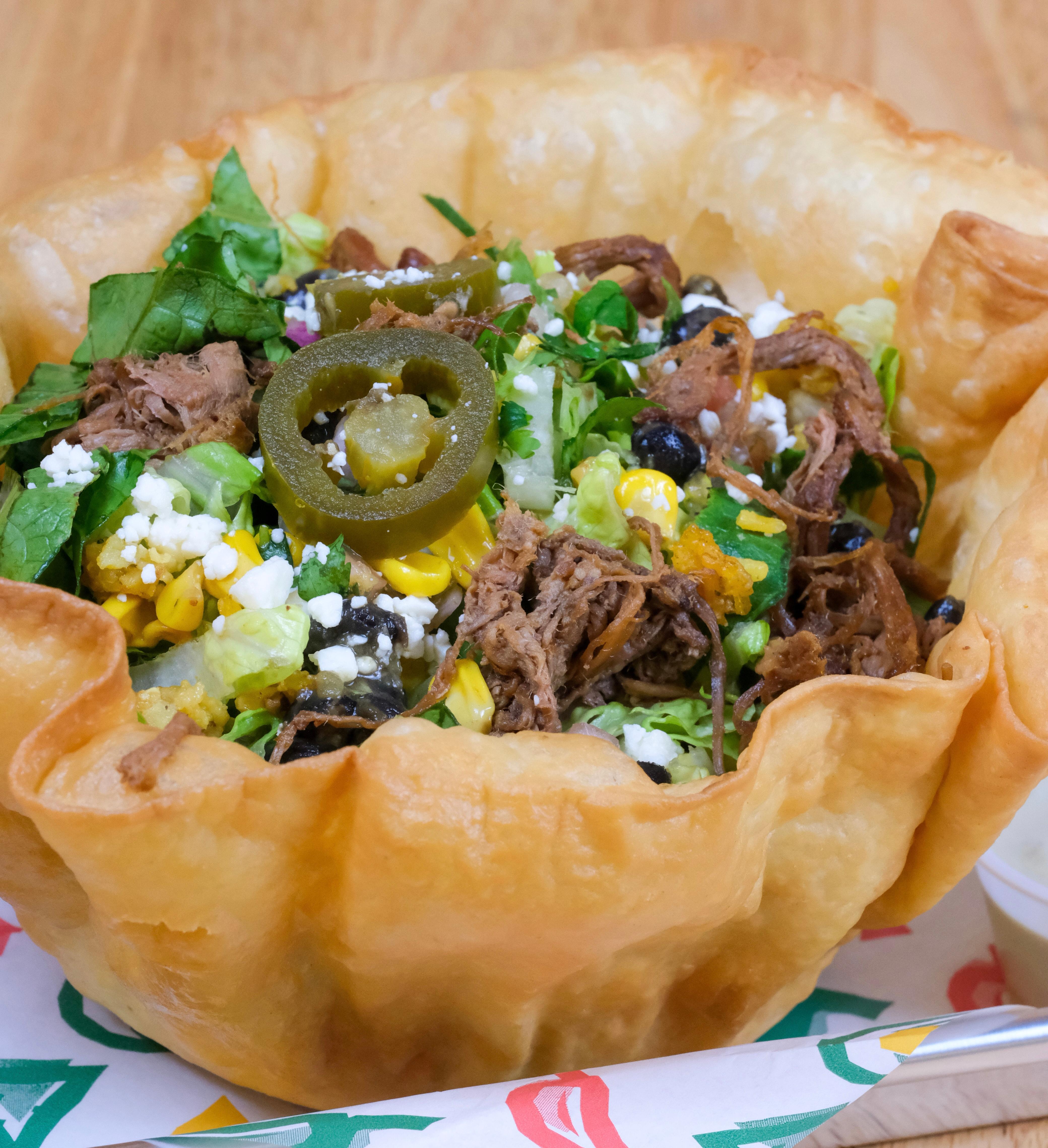 Beef Barbacoa Tostada Bowl (Barbacoa de Reys).
