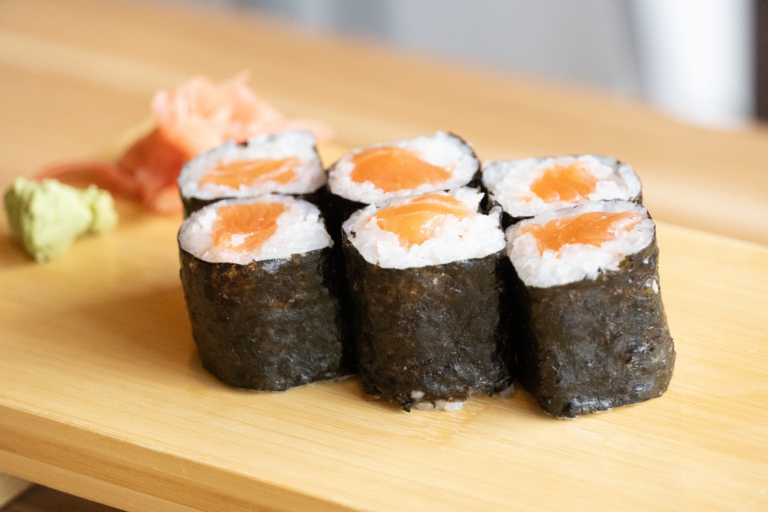 Salmon Maki.