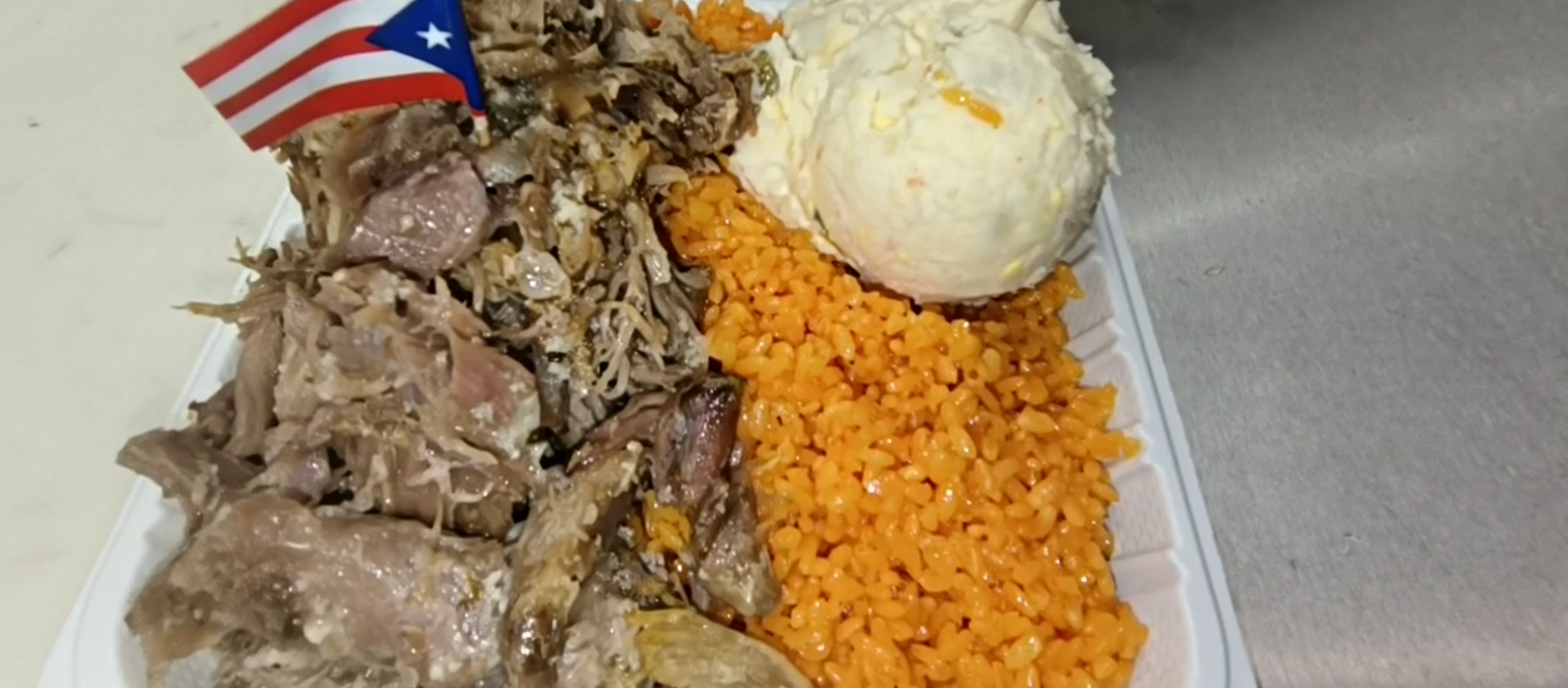 YELLOW RICE PERNIL sm.