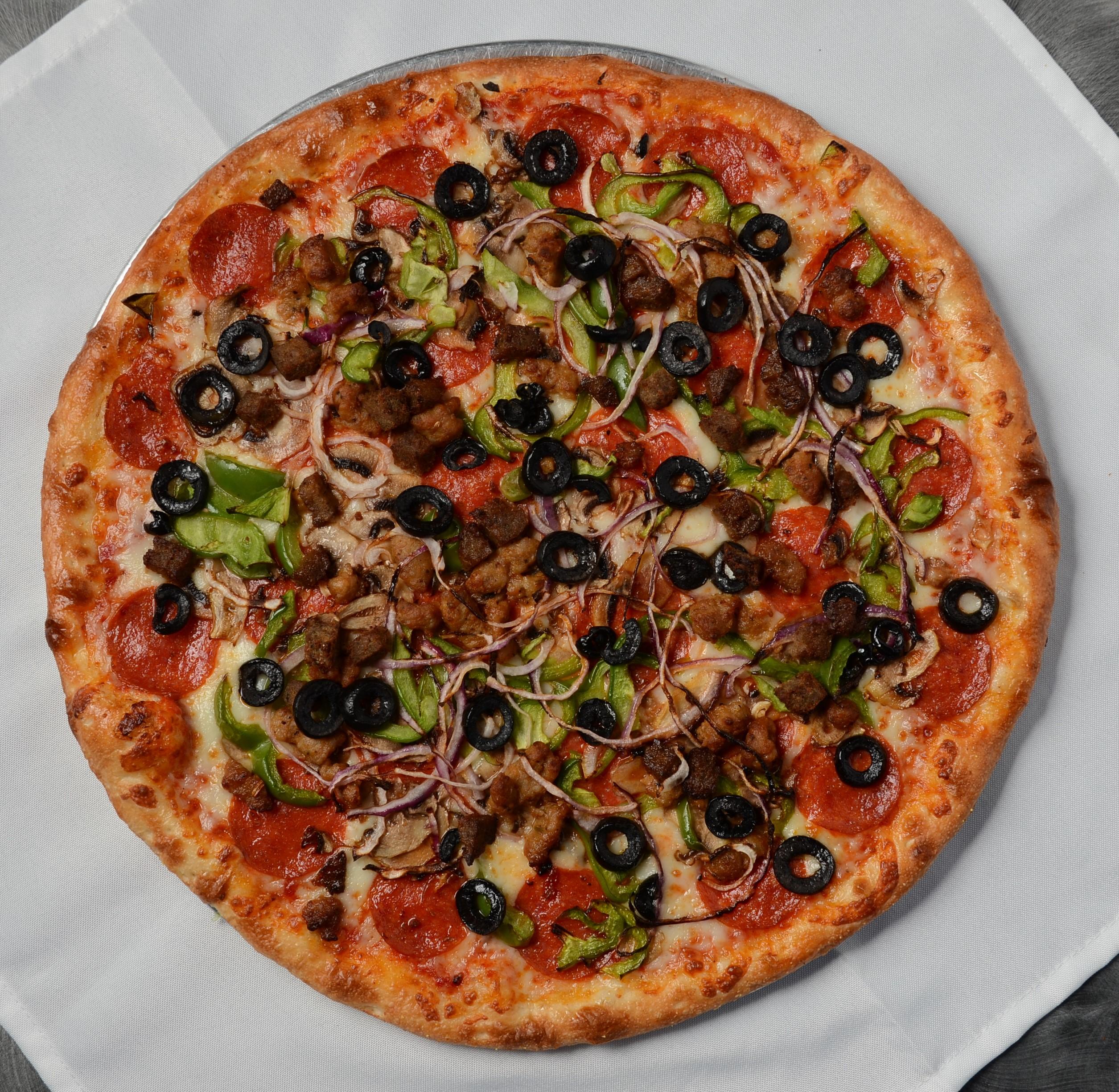 The Hang Ten Pizza - Med (14").