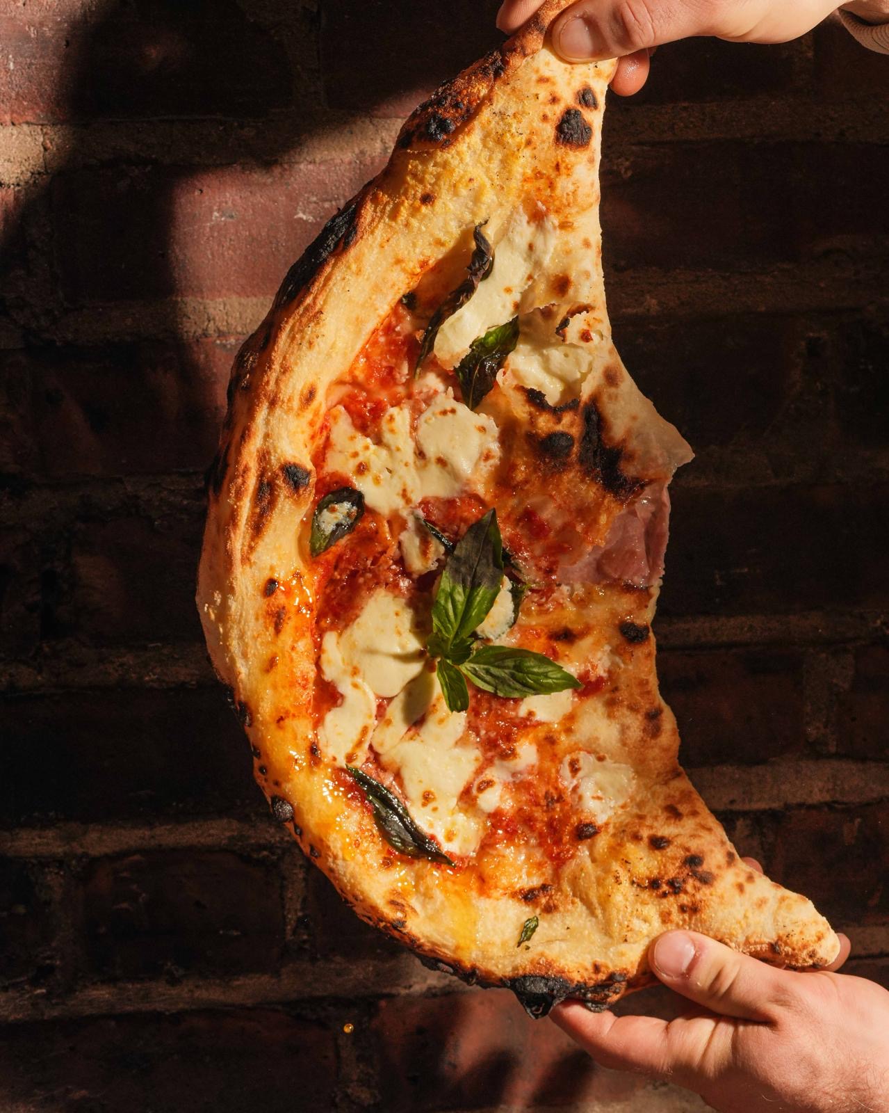 Calzone classico pizza.