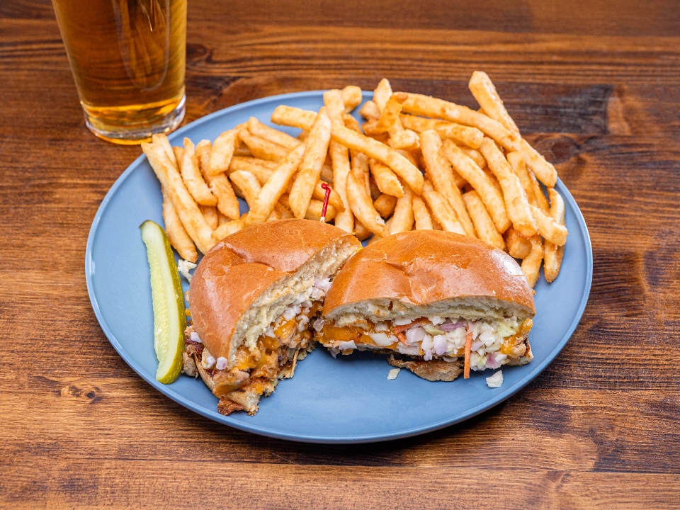Carolina Classic Burger.