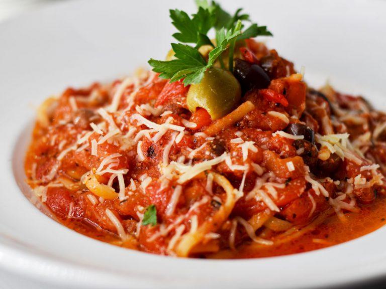 Pasta Puttanesca.