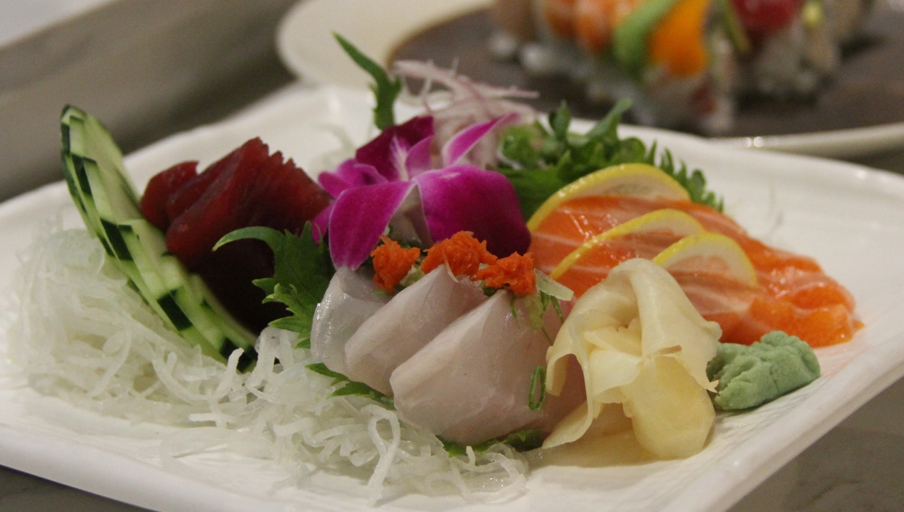 12pc Sashimi Combo.