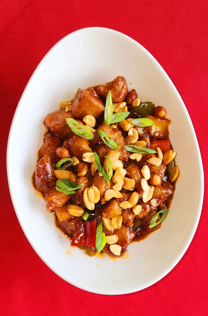 KUNG PAO.