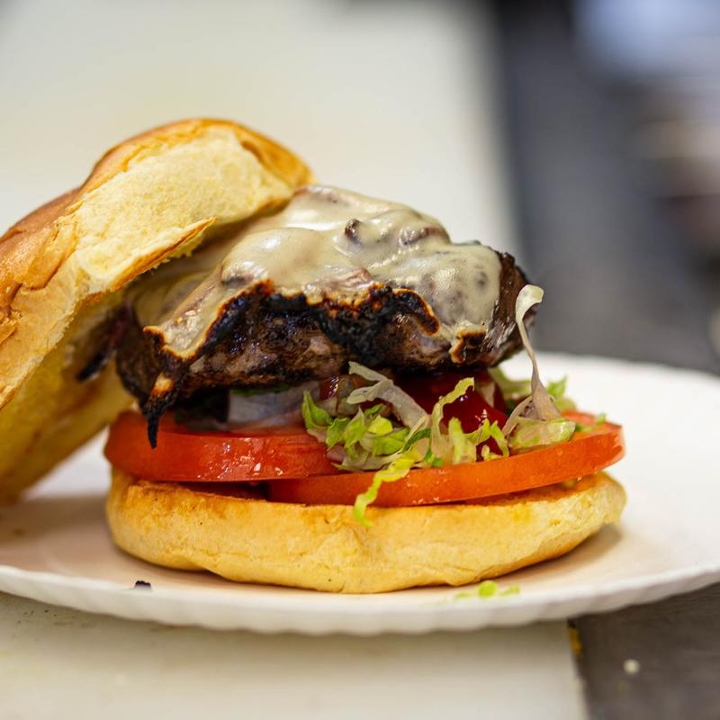 Cheese Burger.