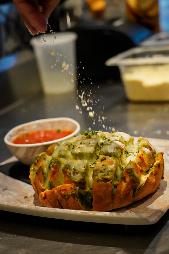Cheesy Pesto Loaf.