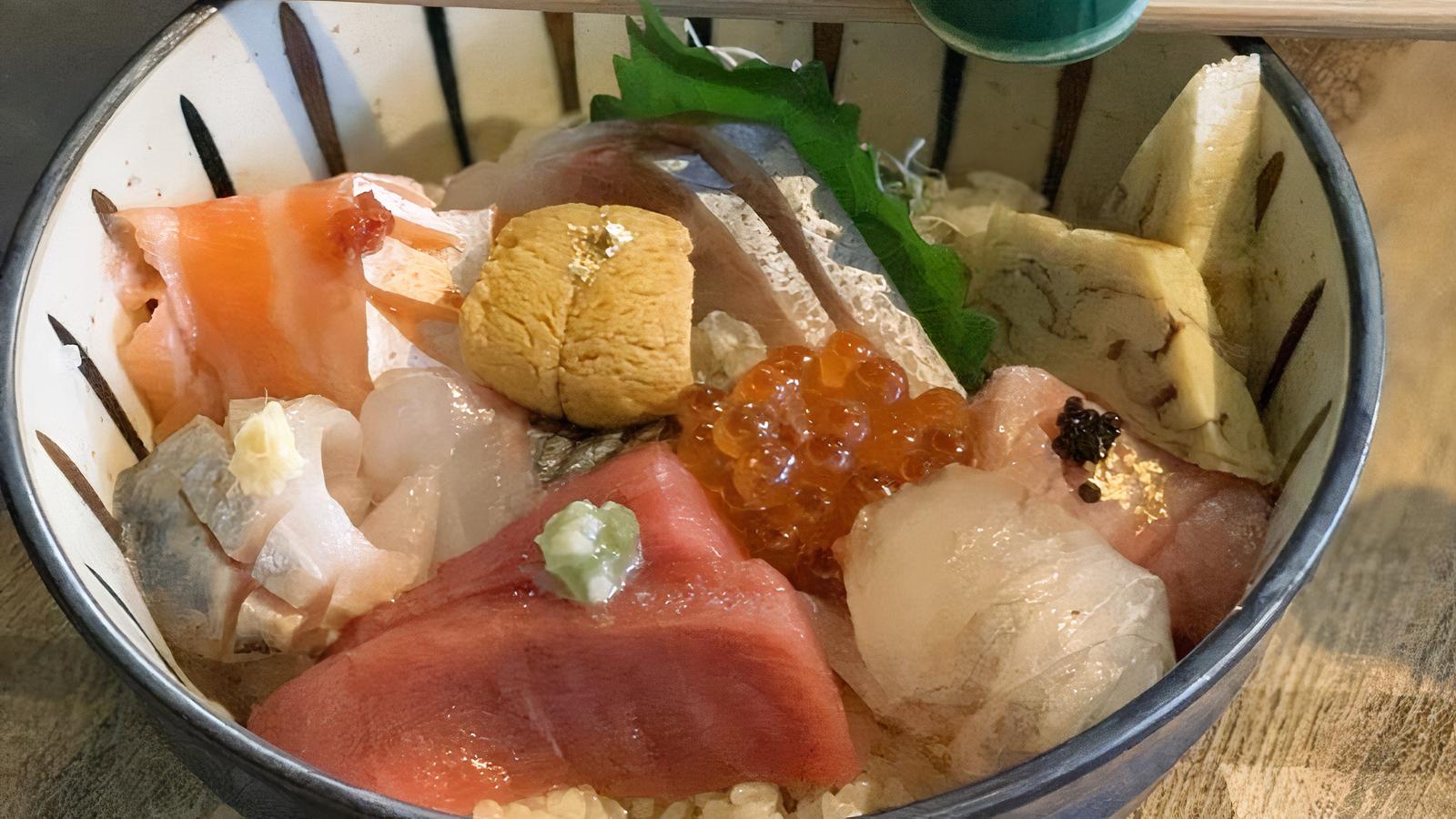 Premium Chirashi.