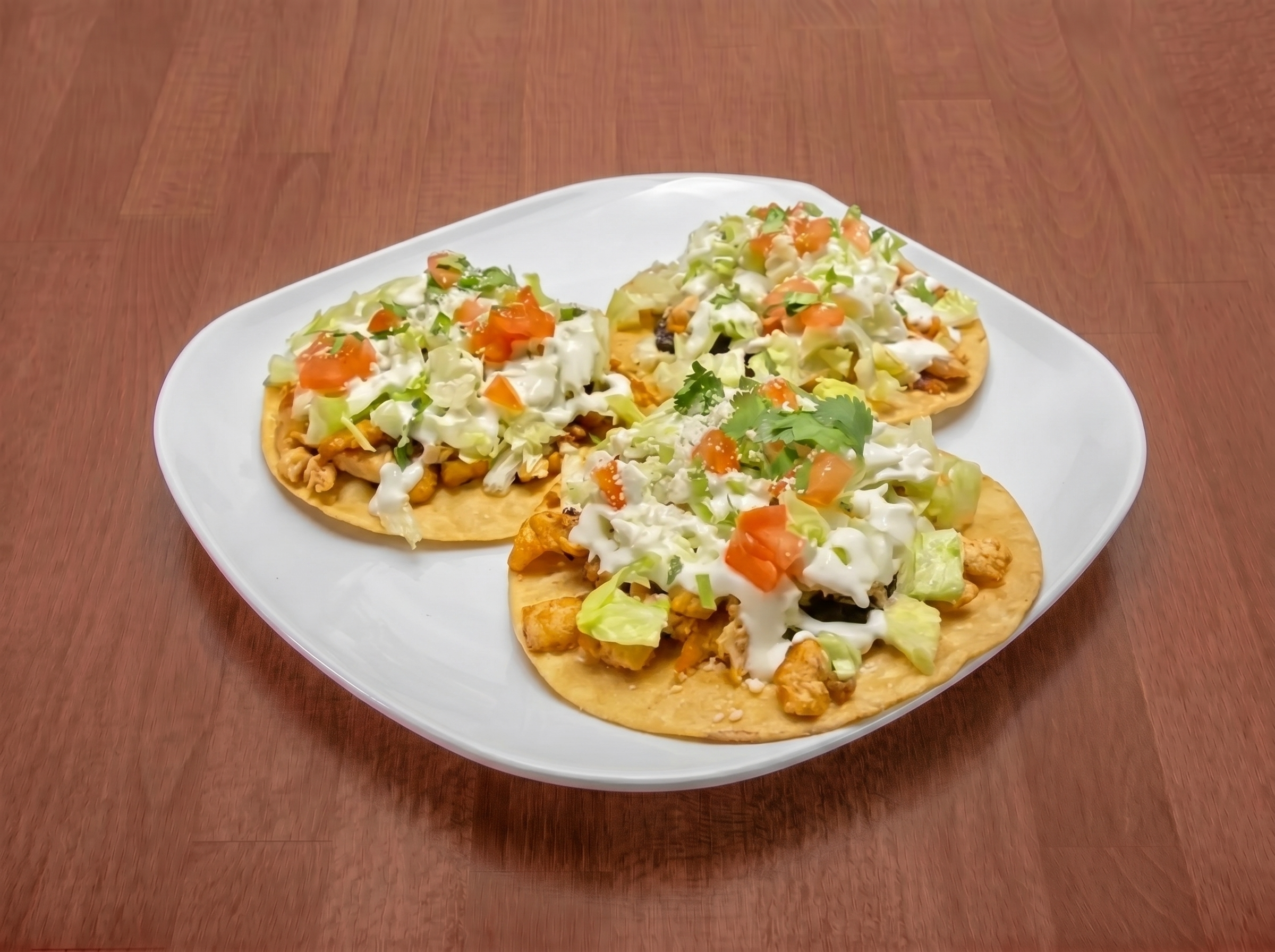 Orden De 3 Tostadas Con Cualquier Carne / Order of 3 Tostadas with Any Meat.