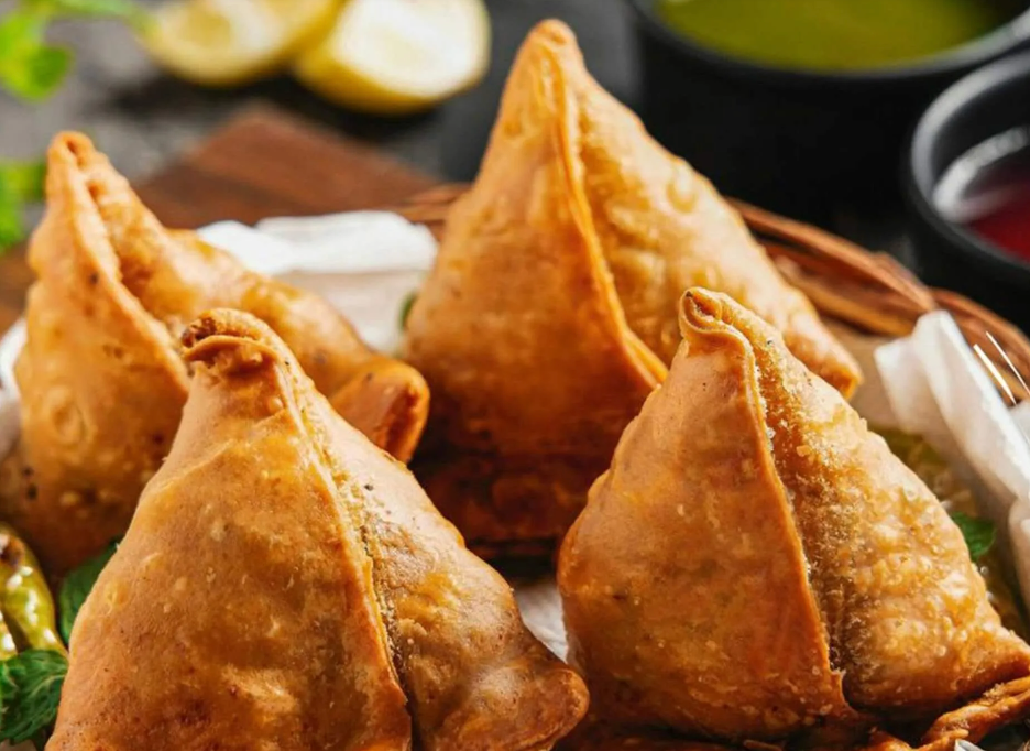 Aloo Samosa.