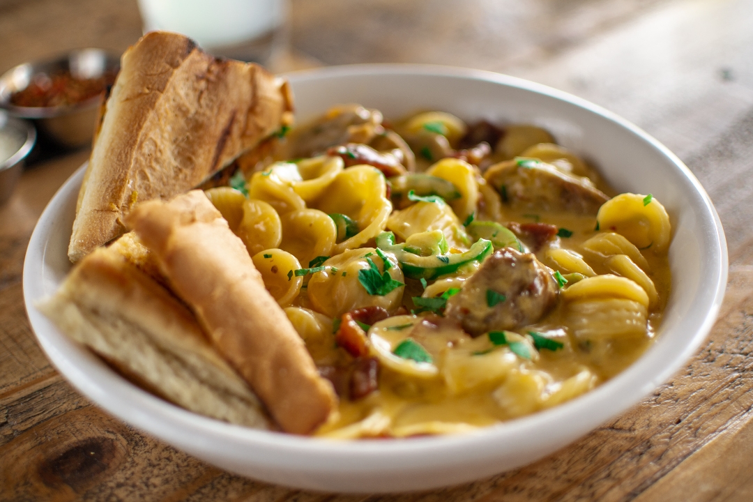 Loaded Mac n Cheese.