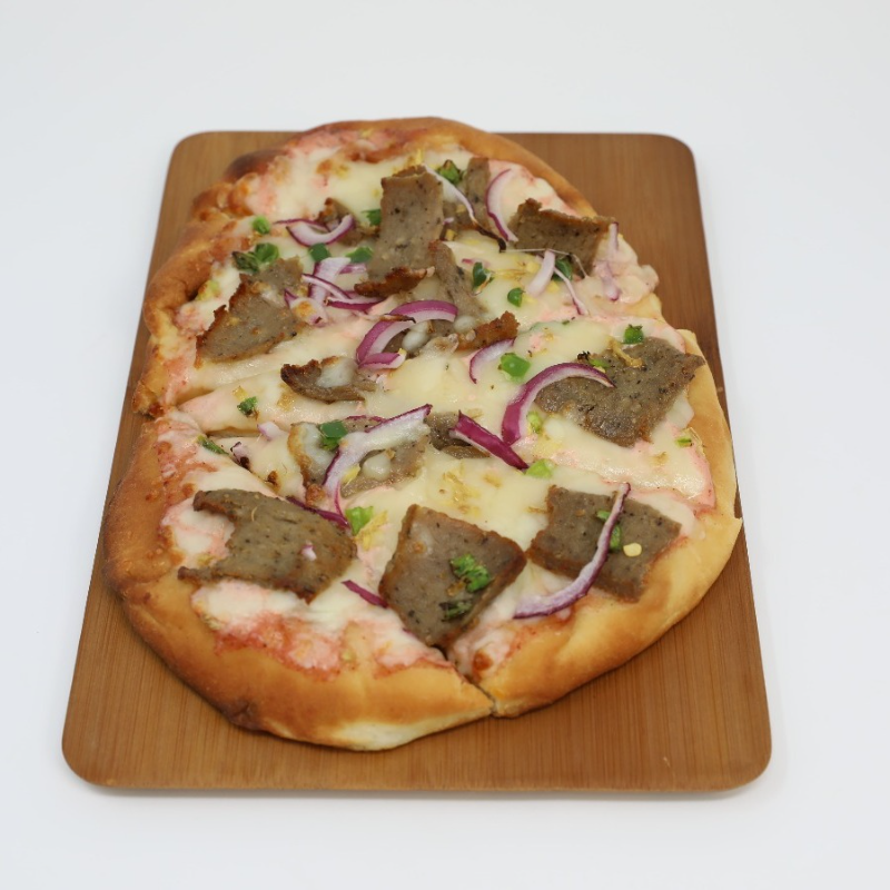 Spicy Lamb Kabob Naan Pizza.