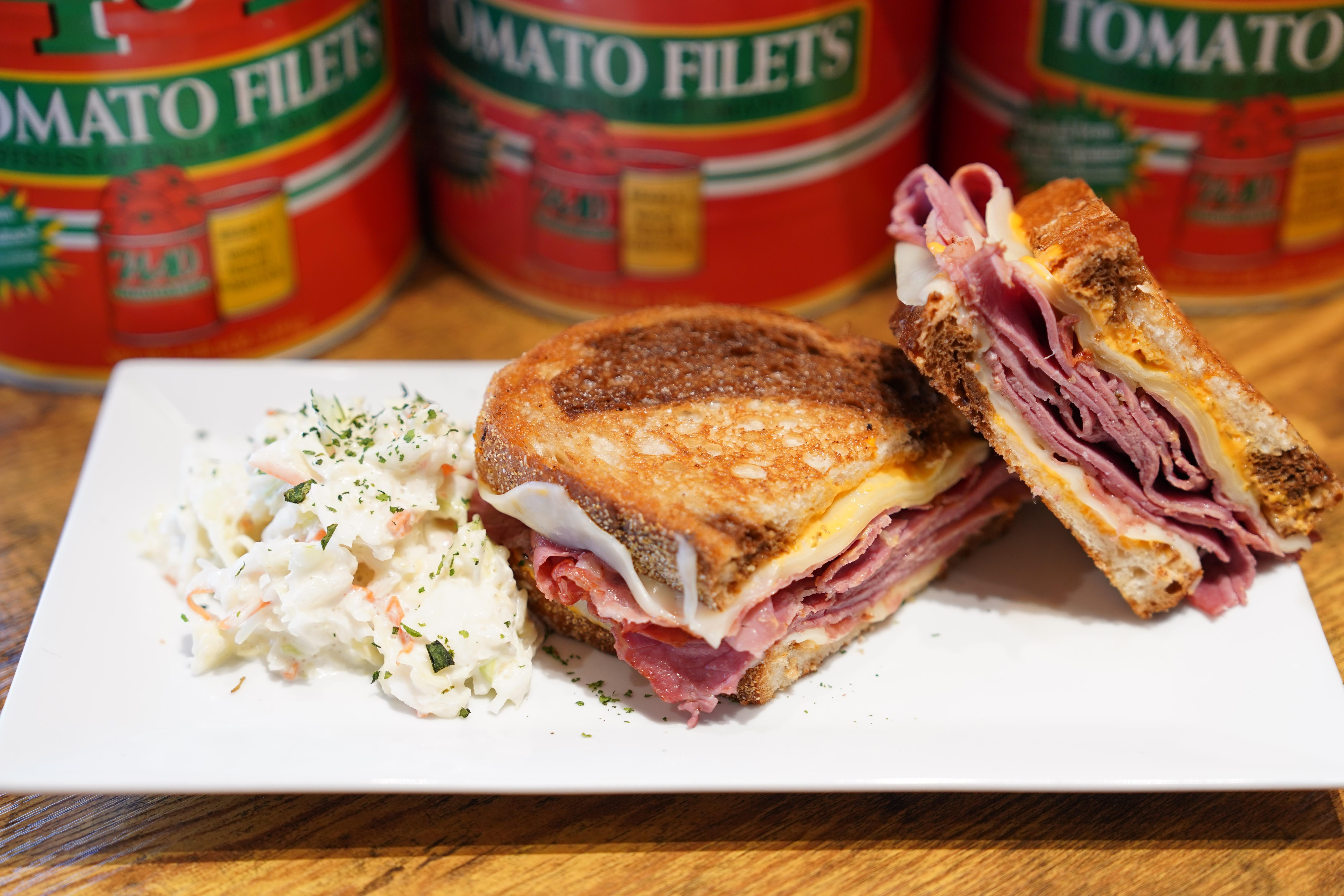 Rosa's Reuben.