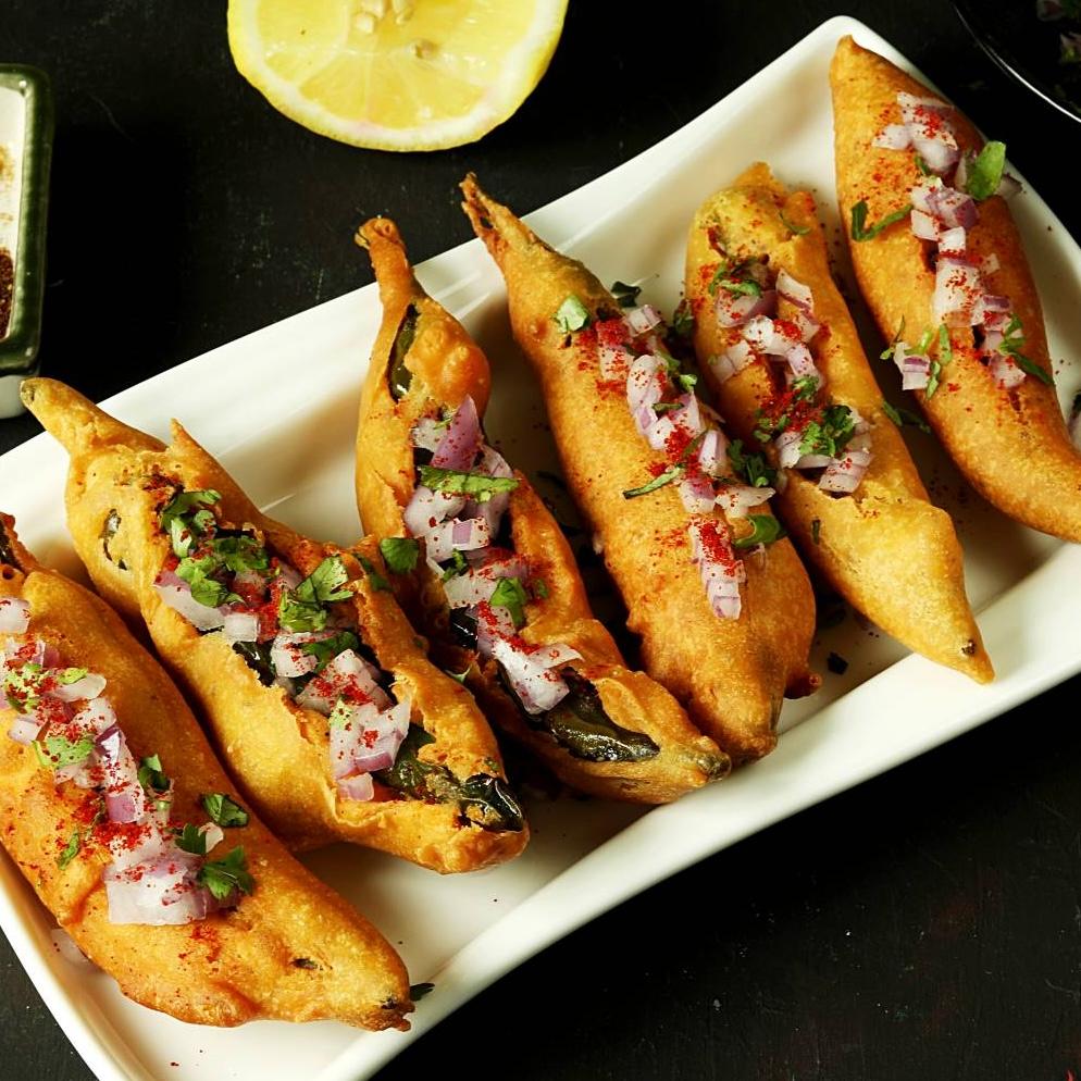 Stuffed Mirchi Bajji (1).