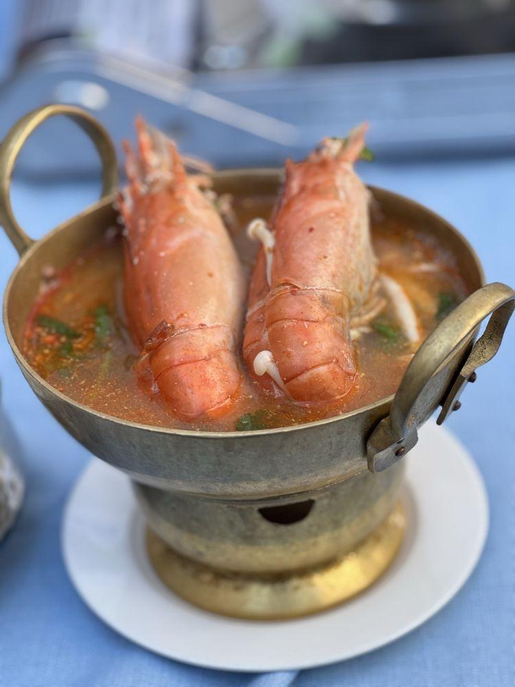 Tom Yum Gai.