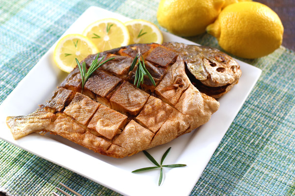 24. Fried Pompano.