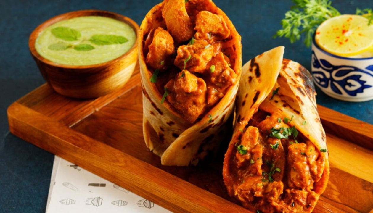 Achari Chicken Tikka Wrap (Hot).
