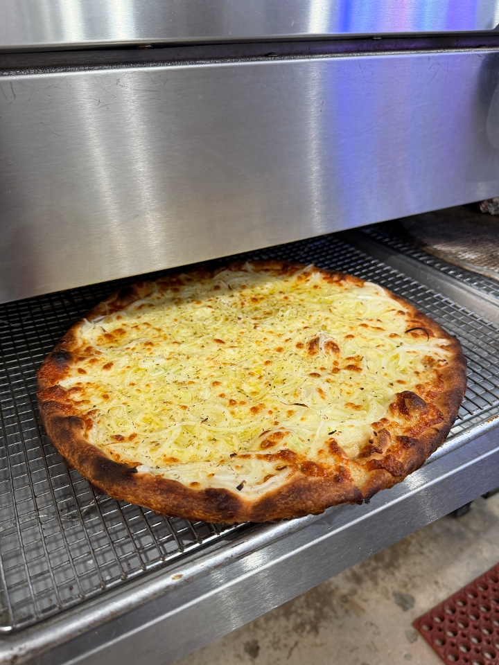 12" Fugazza Pizza Argentina.