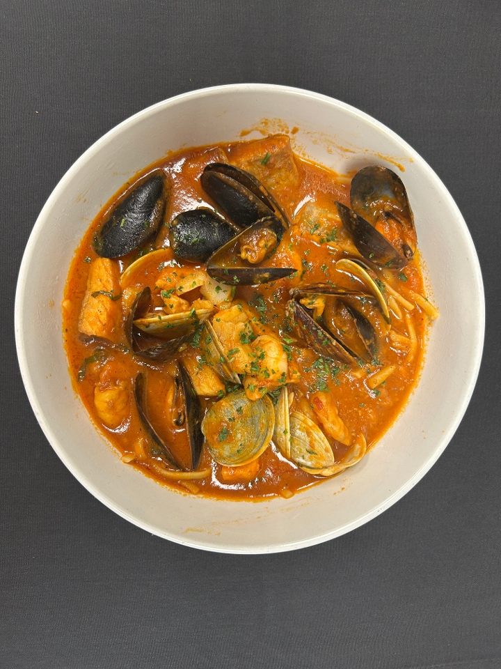 Zuppa Di Pesce.