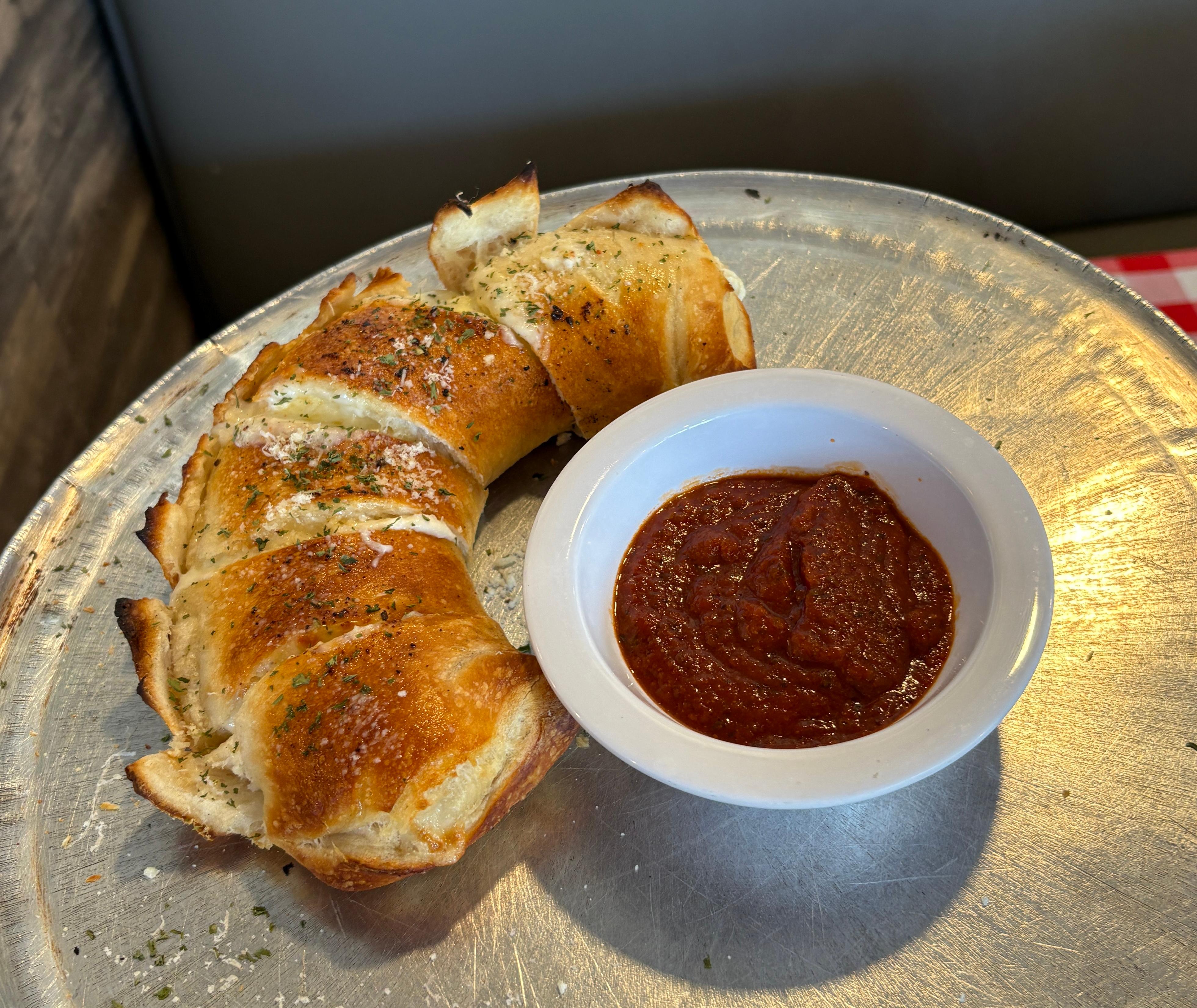 *Calzone 10".