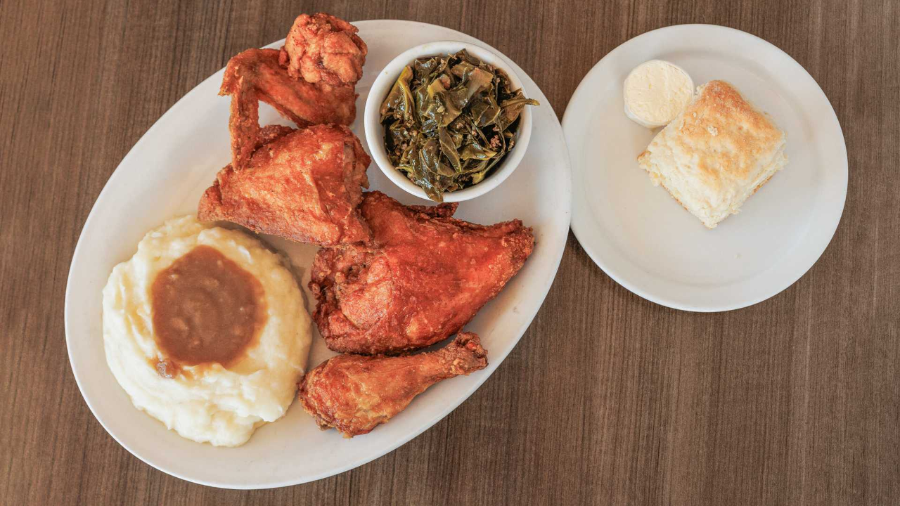 Fried 1/2 Chicken Feast.