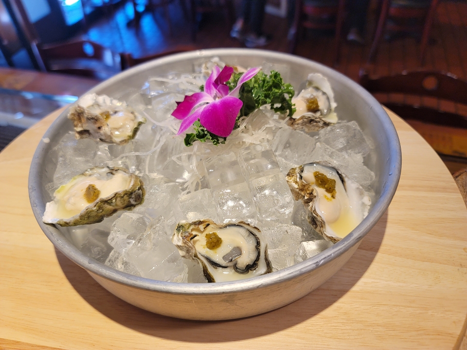 SD23-HALF SHELL OYSTER (6PC).