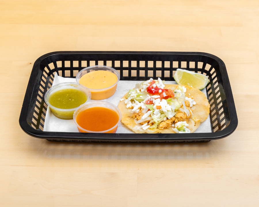 Taco de Pollo (Chicken).