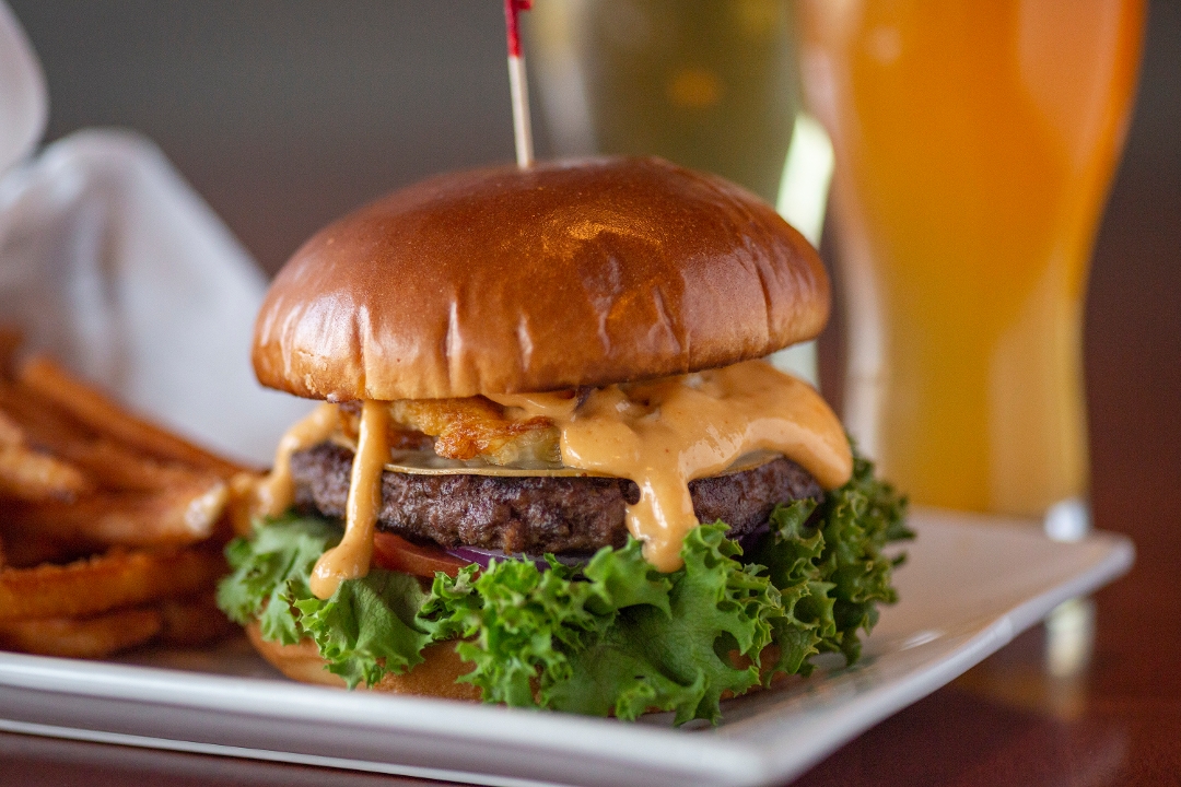 Mushroom & Swiss Burger.