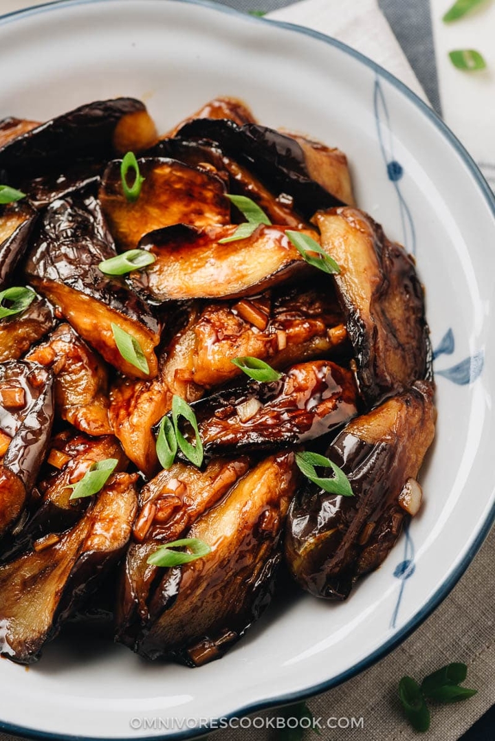 Eggplant Garlic Sauce Entree.