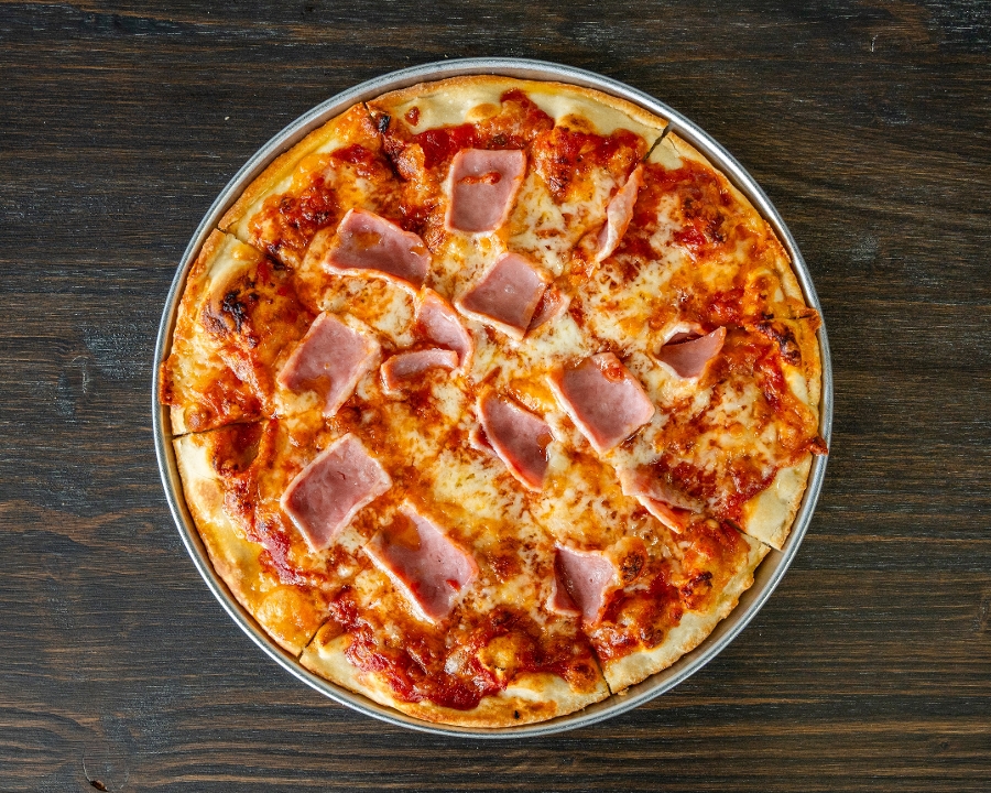 Ham Pizza.