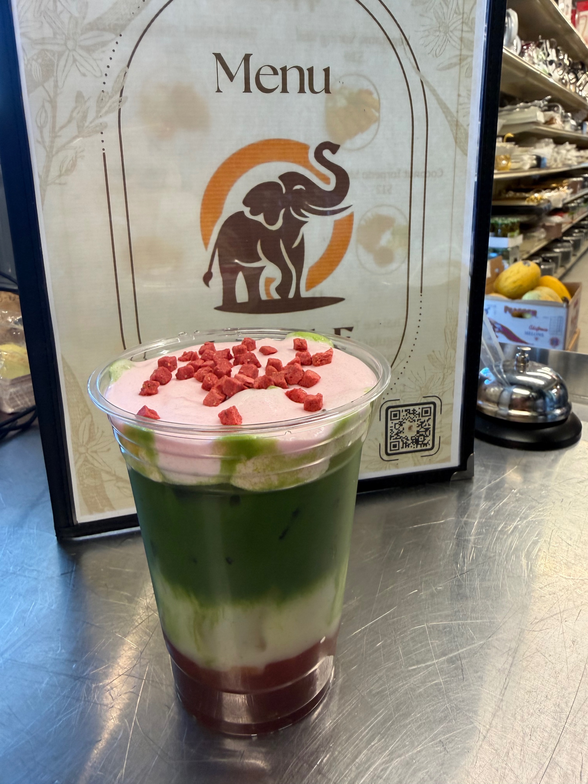 Strawberry Matcha Latte 🍓.