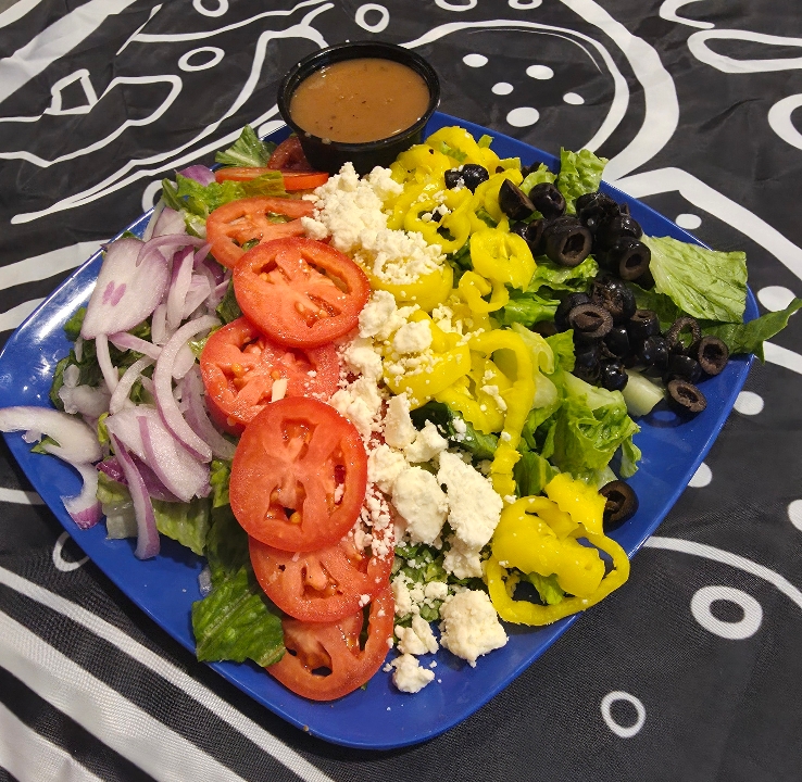 Family Salad Greek.