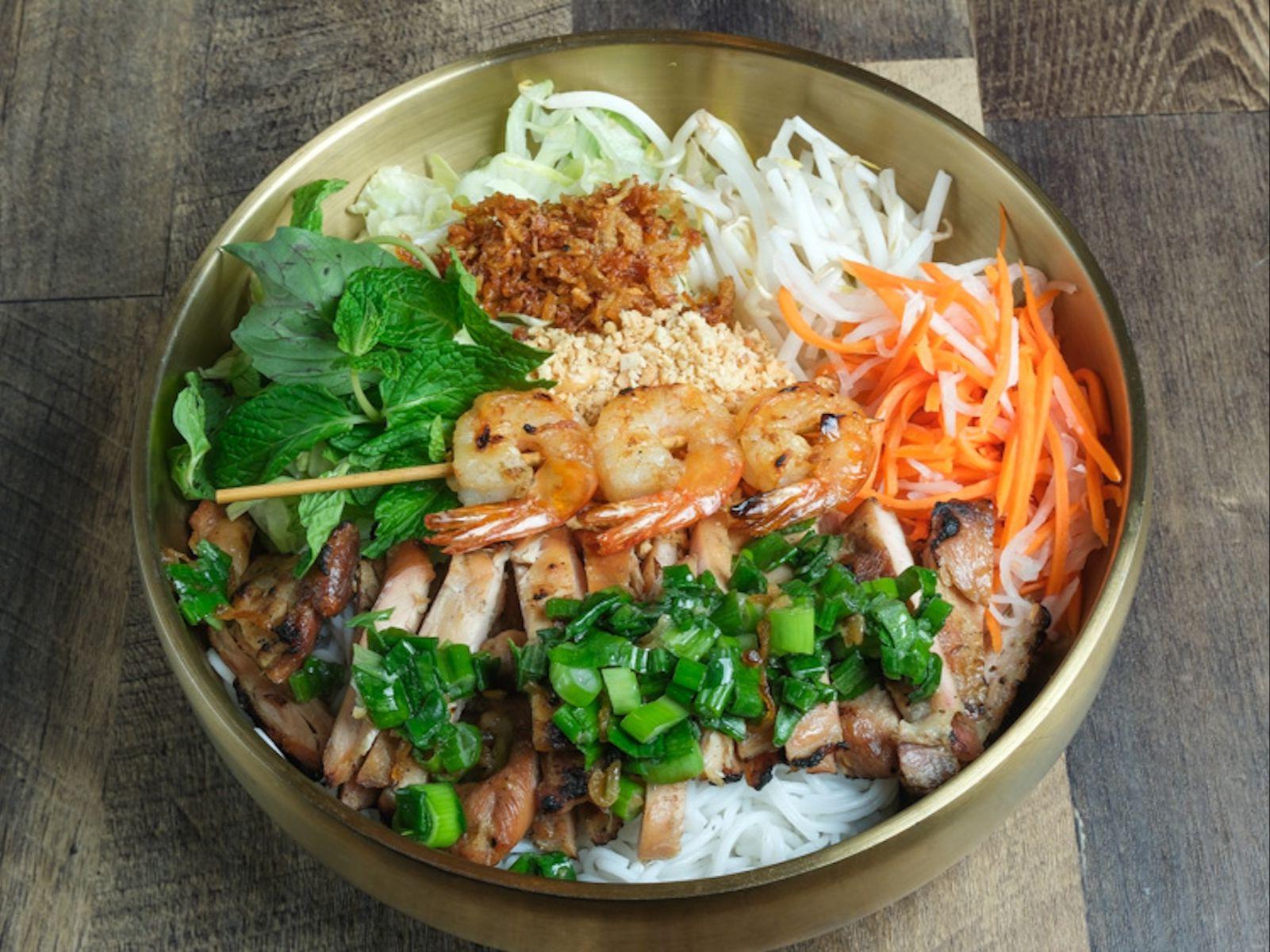 Char Broiled CHICKEN & Prawn.