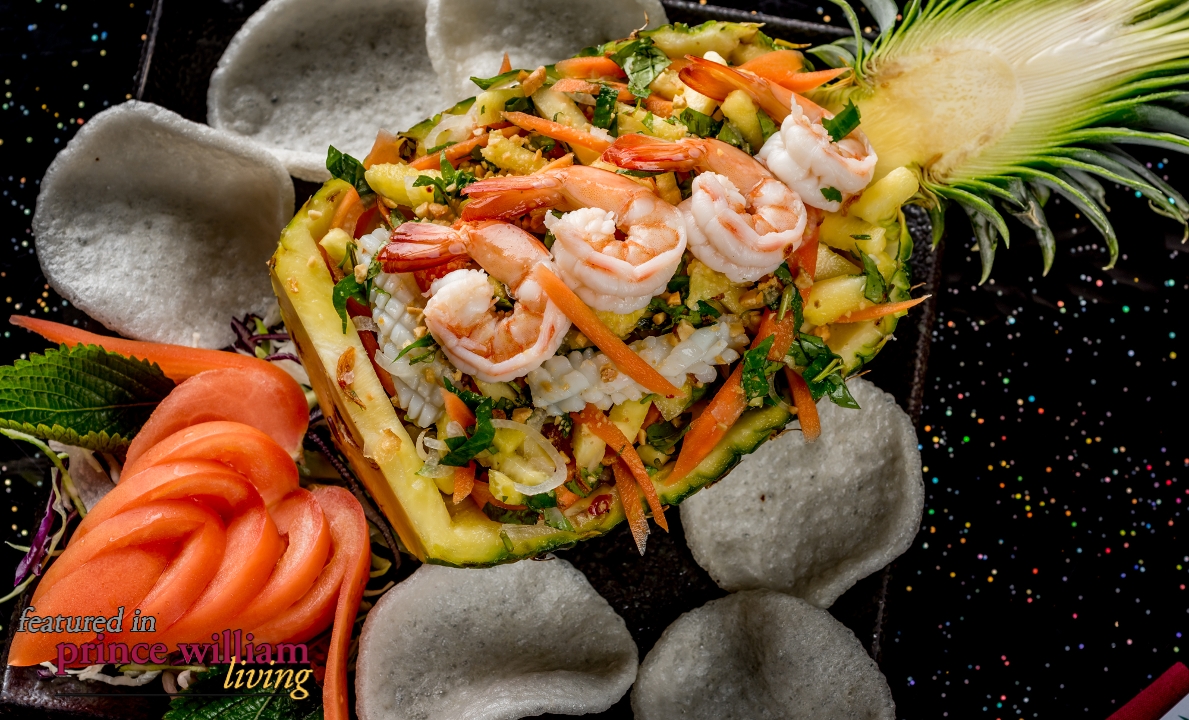 15-Seafood Pineapple Salad - Goi Hai San Trai Thom.