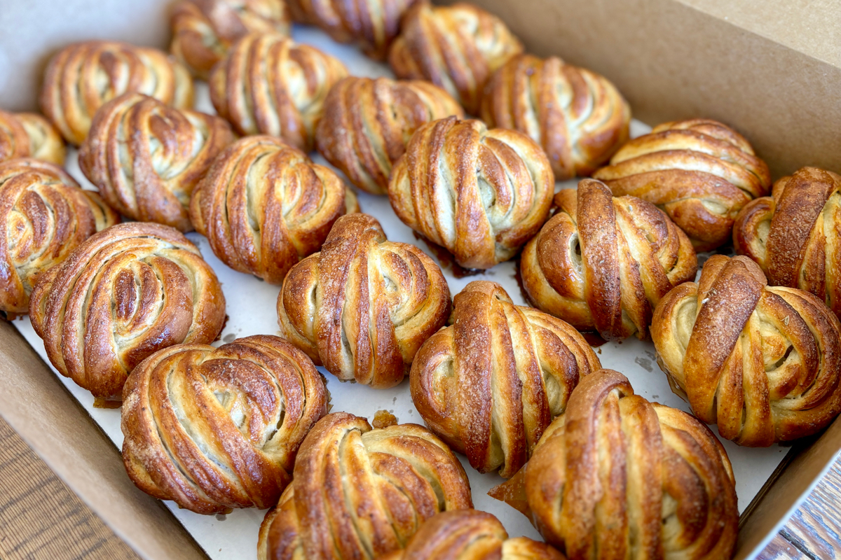 Honey-Lavender Bun (HLB).