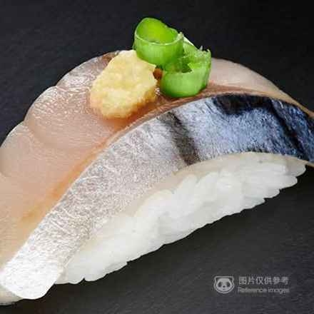 Saba Sashimi (mackerel).