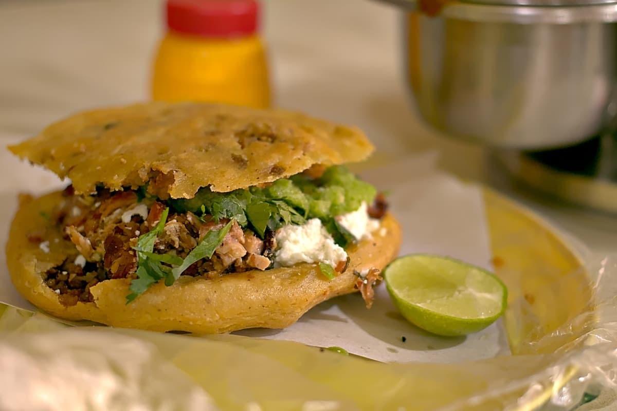 Gordita Carnitas.