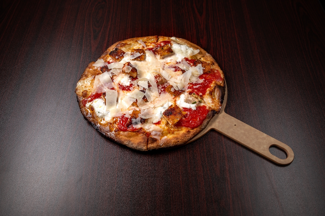 Large Chicken Parmigiana Pizza.