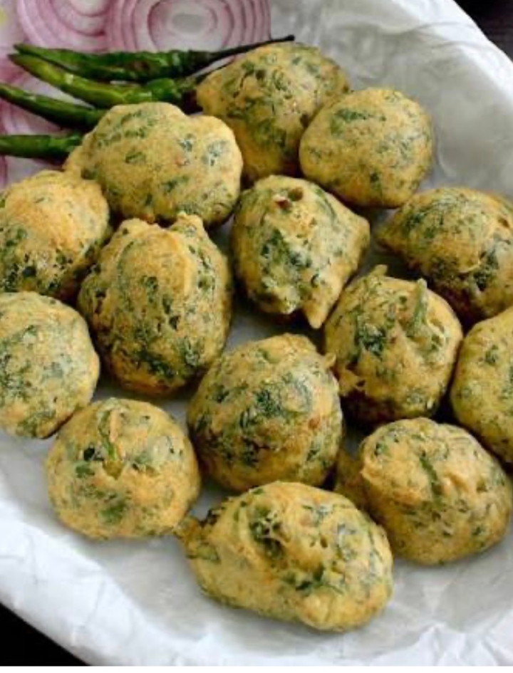 Methi Gota.
