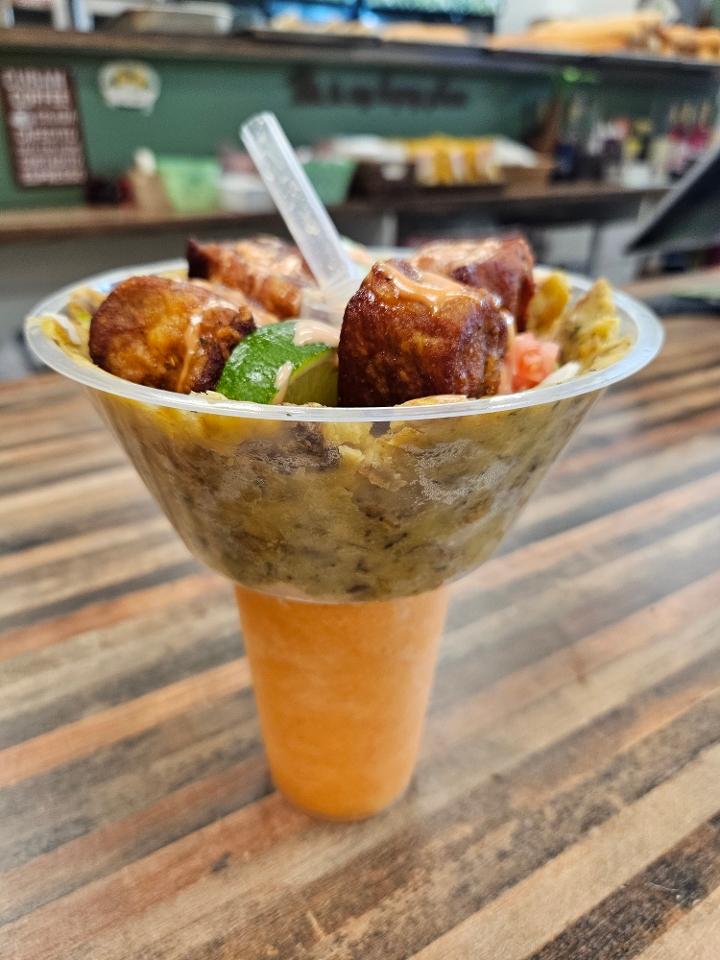 Tropical Therapy/ Mofongo-shake Combo.