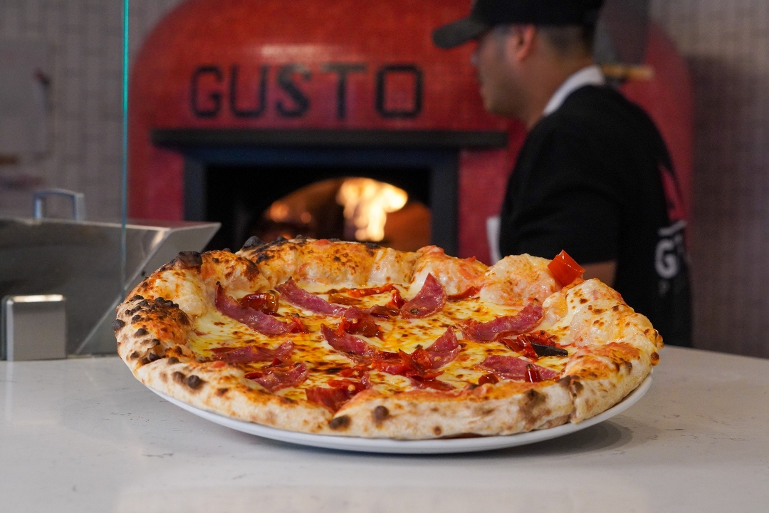 Diavola Pizza.