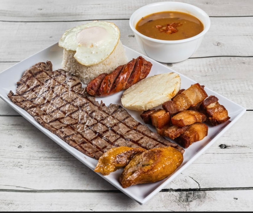 Bandeja Paisa Carne Asada Grilled.